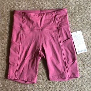 NWT lululemon Fast and Free Shirt 8”